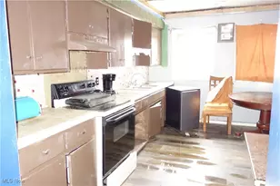 6090 Manchester Rd, New Franklin, OH 44319 - Photo 18