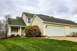 2025 Foxglove Ln, Grandview Heights, OH 44147 - Photo 2