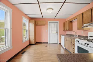 8045 Veto Rd, Belpre, OH 45714 - Photo 18