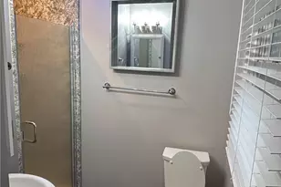 1161 Magdalyn Dr, Akron, OH 44320 - Photo 10