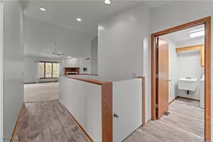 2186 Prestwick Dr, Uniontown, OH 44685 - Photo 38