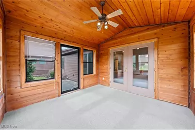 2186 Prestwick Drive, Uniontown, OH 44685 - Photo 18