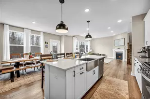 24032 Edward Ln, Columbia Station, OH 44028 - Photo 16