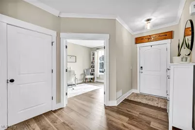 24032 Edward Lane, Columbia Station, OH 44028 - Photo 6