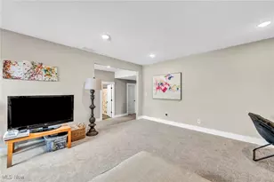 24032 Edward Ln, Columbia Station, OH 44028 - Photo 34