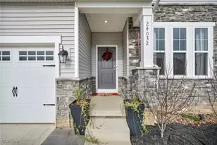 24032 Edward Ln, Columbia Station, OH 44028 - Photo 4