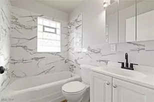 31 Rockdale Ave, Boardman, OH 44512 - Photo 8