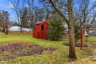 2260 E Gilwood Dr, Stow, OH 44224 - Photo 4