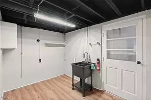 2260 E Gilwood Dr, Stow, OH 44224 - Photo 44