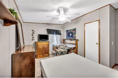 27202 Cook Road #95, Olmsted Twp, OH 44138 - Photo 34