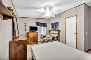 27202 Cook Rd, Olmsted Twp, OH 44138 - Photo 34