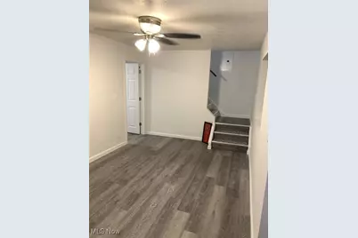 34010 Victor Drive, Eastlake, OH 44095 - Photo 6