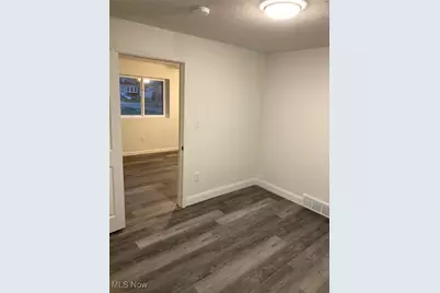 34010 Victor Drive, Eastlake, OH 44095 - Photo 30