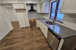 334 16th St, Elyria, OH 44035 - Photo 22