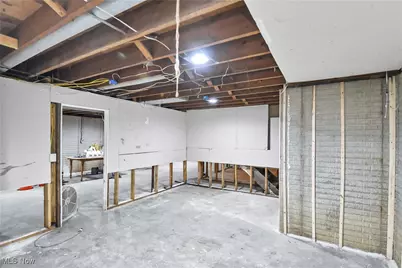 334 16th Street, Elyria, OH 44035 - Photo 36