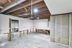 334 16th St, Elyria, OH 44035 - Photo 36