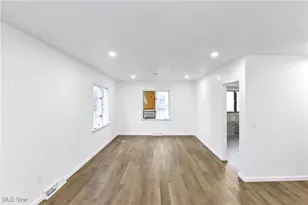 334 16th St, Elyria, OH 44035 - Photo 16