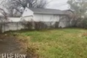 4260 Brockley Ave, Sheffield Lake, OH 44054 - Photo 8