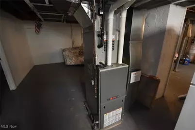 15 Vermont Avenue, Youngstown, OH 44512 - Photo 18