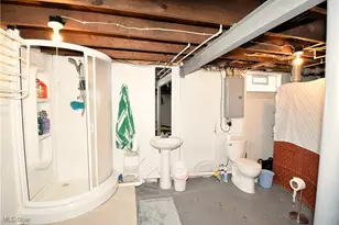 15 Vermont Ave, Youngstown, OH 44512 - Photo 16