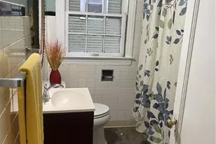 559 E Avondale Ave, Youngstown, OH 44502 - Photo 4