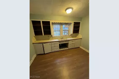 559 E Avondale Avenue, Youngstown, OH 44502 - Photo 12