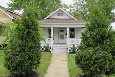 923 W 58th Street, Ashtabula, OH 44004 - Photo 2