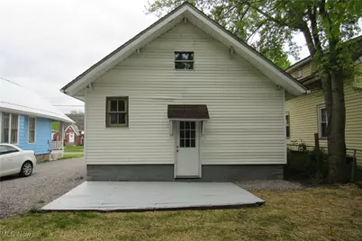 923 W 58th Street, Ashtabula, OH 44004 - Photo 20