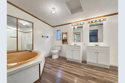 2749 Deer Pass Drive SW, Canton, OH 44706 - Photo 14