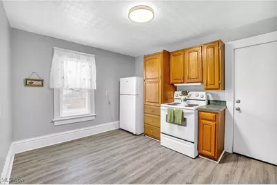 673 Sumner Street, Akron, OH 44311 - Photo 24