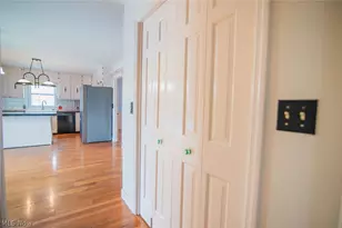 32 Ashwood Pl, Vienna, WV 26105 - Photo 16
