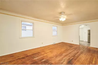 1380 E 345th Street, Eastlake, OH 44095 - Photo 8