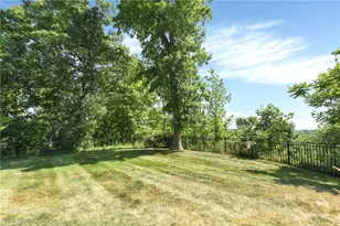 18875 Riversouth Terrace, Fairview Park, OH 44126 - Photo 4