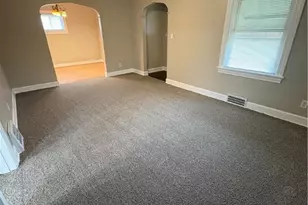 425 N Osborn Ave, Youngstown, OH 44509 - Photo 8