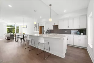 3611 Bailey Ave, Loveland, OH 44113 - Photo 8