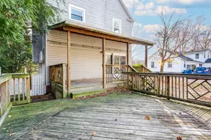 230 W 39th St, Lorain, OH 44052 - Photo 36