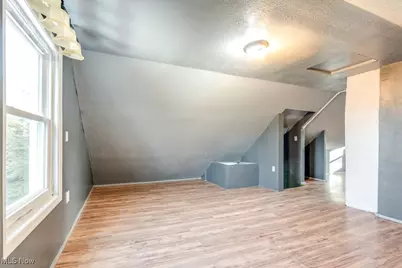 230 W 39th Street, Lorain, OH 44052 - Photo 30