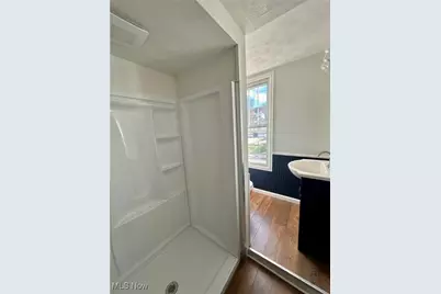 315 Carolina Avenue, Chester, WV 26034 - Photo 16
