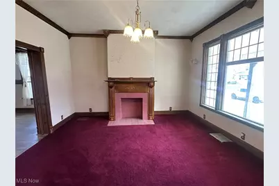 315 Carolina Avenue, Chester, WV 26034 - Photo 10