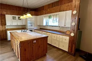 315 Carolina Ave, Chester, WV 26034 - Photo 4