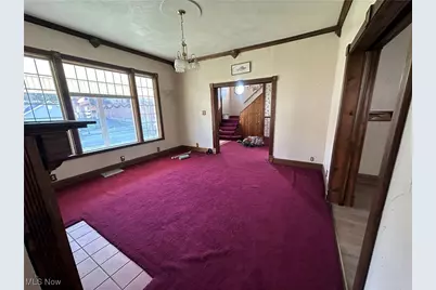 315 Carolina Avenue, Chester, WV 26034 - Photo 8