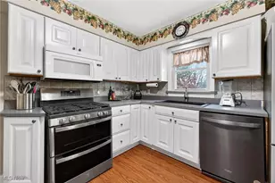 7698 Chillicothe Rd, Mentor, OH 44060 - Photo 18