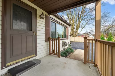 7698 Chillicothe Road, Mentor, OH 44060 - Photo 8