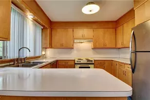 1592 Pleasant View, Dover, OH 44622 - Photo 4