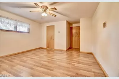 1592 Pleasant View, Dover, OH 44622 - Photo 6