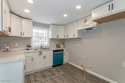 7325 Adkins Road, Mentor, OH 44060 - Photo 10