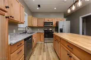 311 George St, Barberton, OH 44203 - Photo 4