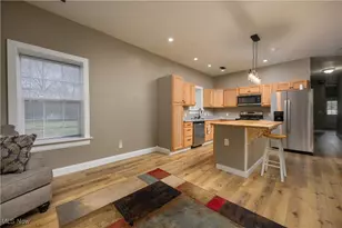 311 George St, Barberton, OH 44203 - Photo 6