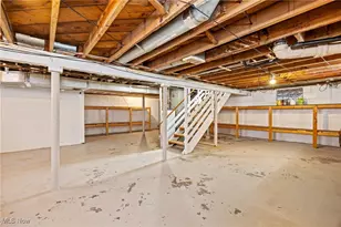 96 Waltz Dr, Barberton, OH 44203 - Photo 18