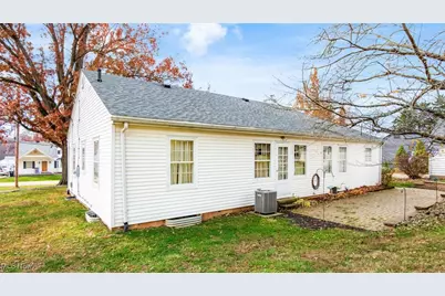 427 Harding Road, Zanesville, OH 43701 - Photo 22